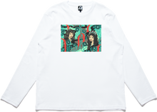 Load image into Gallery viewer, "Lava Land" Cut and Sew Wide-body Long Sleeved Tee White/Beige
