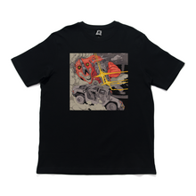 Load image into Gallery viewer, "car-chaser" Cut and Sew Wide-body Tee Black/Beige/Red