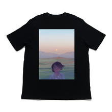 Load image into Gallery viewer, "Falling Moon" Cut and Sew Wide-body Tee Beige/White/Black