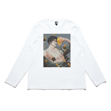 Load image into Gallery viewer, "Masterpiece" Cut and Sew Wide-body Long Sleeved Tee White/Black