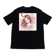 Load image into Gallery viewer, &quot;Bloom&quot; Cut and Sew Wide-body Tee Black / White