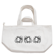 Load image into Gallery viewer, &quot;Mewx2Skulls&quot; Tote Carrier Bag Cream