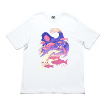 Load image into Gallery viewer, &quot;Counting Fish&quot; Cut and Sew Wide-body Tee White/Black