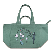 Load image into Gallery viewer, &quot;Frog Lily of the Valley&quot; Tote Carrier Bag Cream/Green