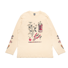 Load image into Gallery viewer, &quot;Daisy&quot; Cut and Sew Wide-body Long Sleeved Tee Beige/Black/Red