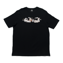 Load image into Gallery viewer, &quot;Cat Parade&quot; Cut and Sew Wide-body Tee White/Black