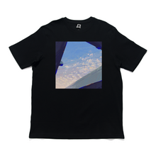 Load image into Gallery viewer, &quot;Sky &amp; Rabbit&quot; Cut and Sew Wide-body Tee Black