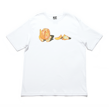 Load image into Gallery viewer, &quot;Tangy snail&quot; Cut and Sew Wide-body Tee White/Beige