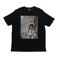 Load image into Gallery viewer, &quot;dede&quot; Cut and Sew Wide-body Tee Beige/White/Black