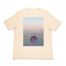 Load image into Gallery viewer, &quot;Falling Moon&quot; Cut and Sew Wide-body Tee Beige/White/Black