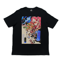 Load image into Gallery viewer, &quot;Soda&quot; Cut and Sew Wide-body Tee Black
