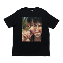 Load image into Gallery viewer, &quot;Sunglasses&quot; Cut and Sew Wide-body Tee White/Black
