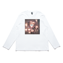Load image into Gallery viewer, &quot;Heartlight&quot; Cut and Sew Wide-body Long Sleeved Tee White/Black