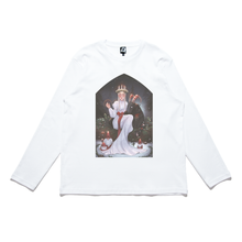 Load image into Gallery viewer, &quot;Scandinavian December&quot; Cut and Sew Wide-body Long Sleeved Tee White/Black