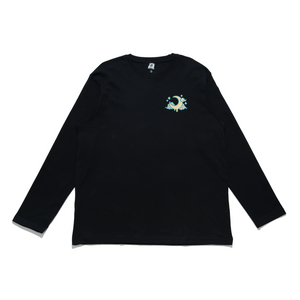 "Whale Window" Cut and Sew Wide-body Long Sleeved Tee White/Black
