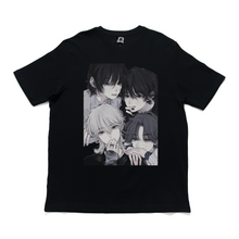 Load image into Gallery viewer, &quot;JellyHeart Band&quot; Cut and Sew Wide-body Tee Black