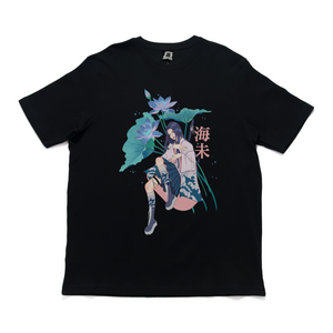 "UMI: The blue Lotus" Cut and Sew Wide-body Tee White/Black